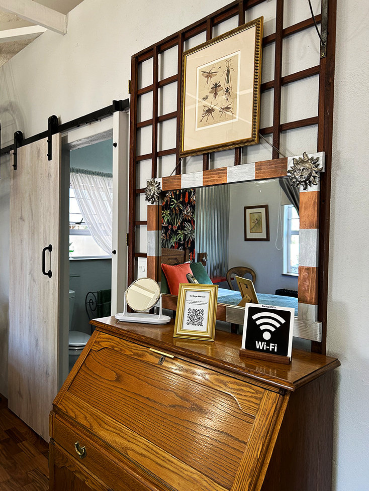 Bureau and wifi